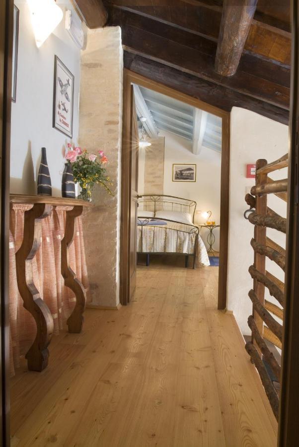 مبيت وإفطار Campo San Martino Tenuta Le Risare المظهر الخارجي الصورة