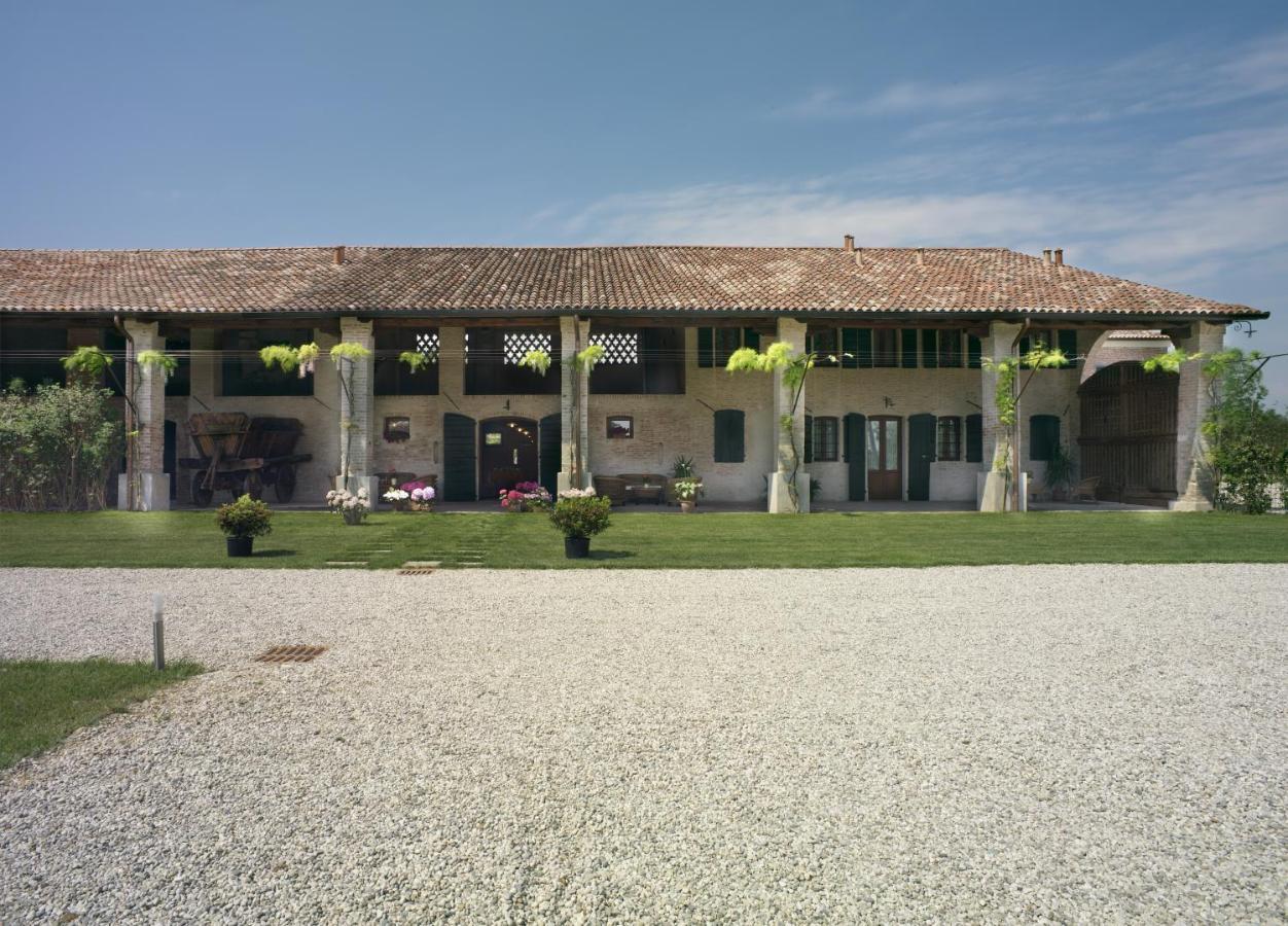 مبيت وإفطار Campo San Martino Tenuta Le Risare المظهر الخارجي الصورة