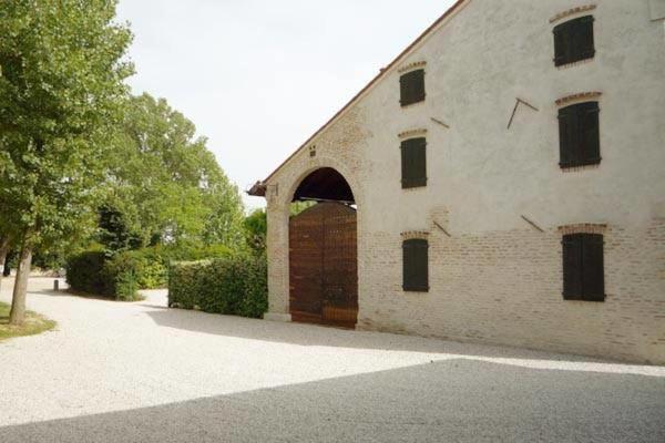 مبيت وإفطار Campo San Martino Tenuta Le Risare المظهر الخارجي الصورة