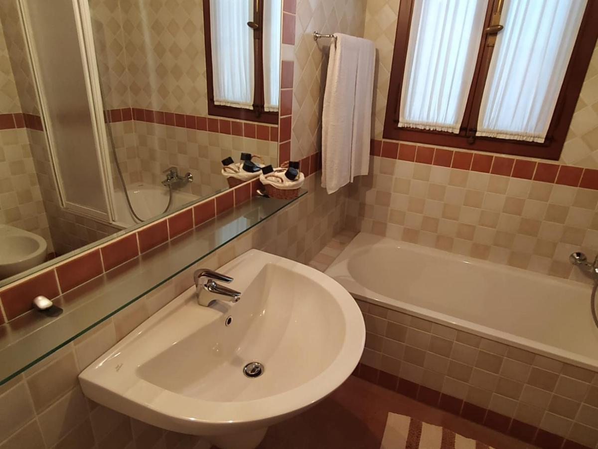 مبيت وإفطار Campo San Martino Tenuta Le Risare المظهر الخارجي الصورة