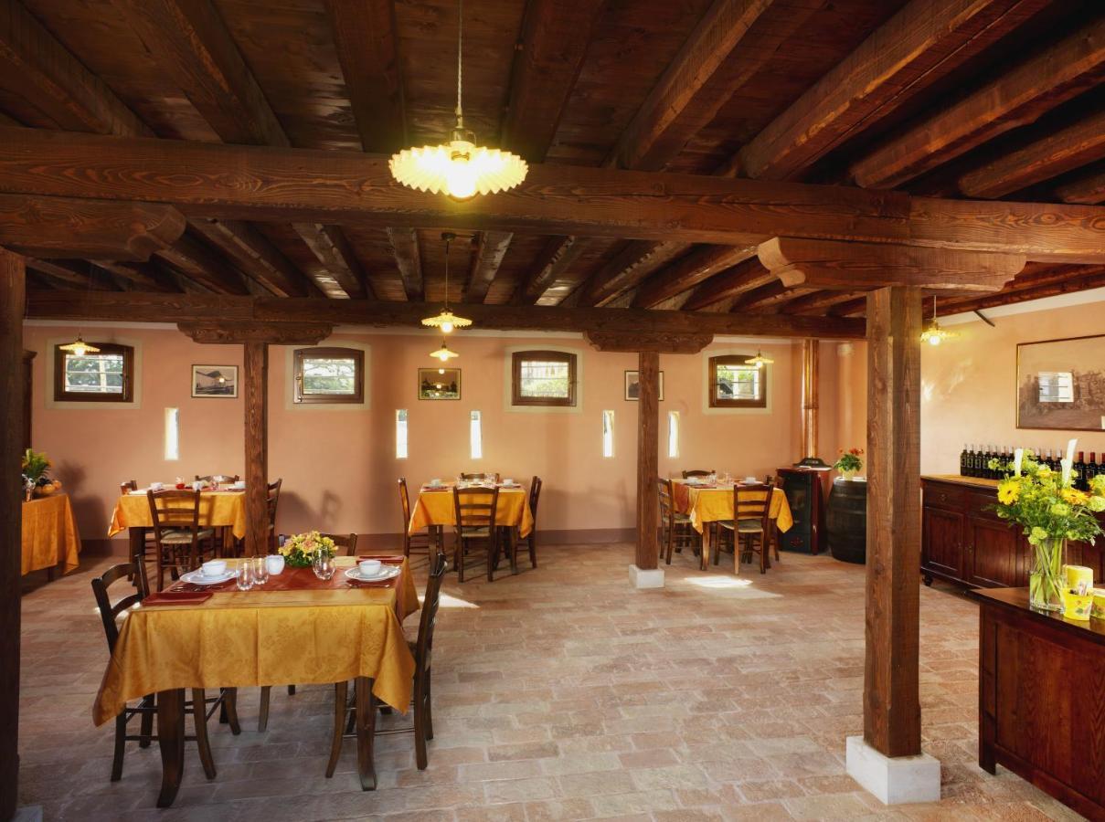 مبيت وإفطار Campo San Martino Tenuta Le Risare المظهر الخارجي الصورة